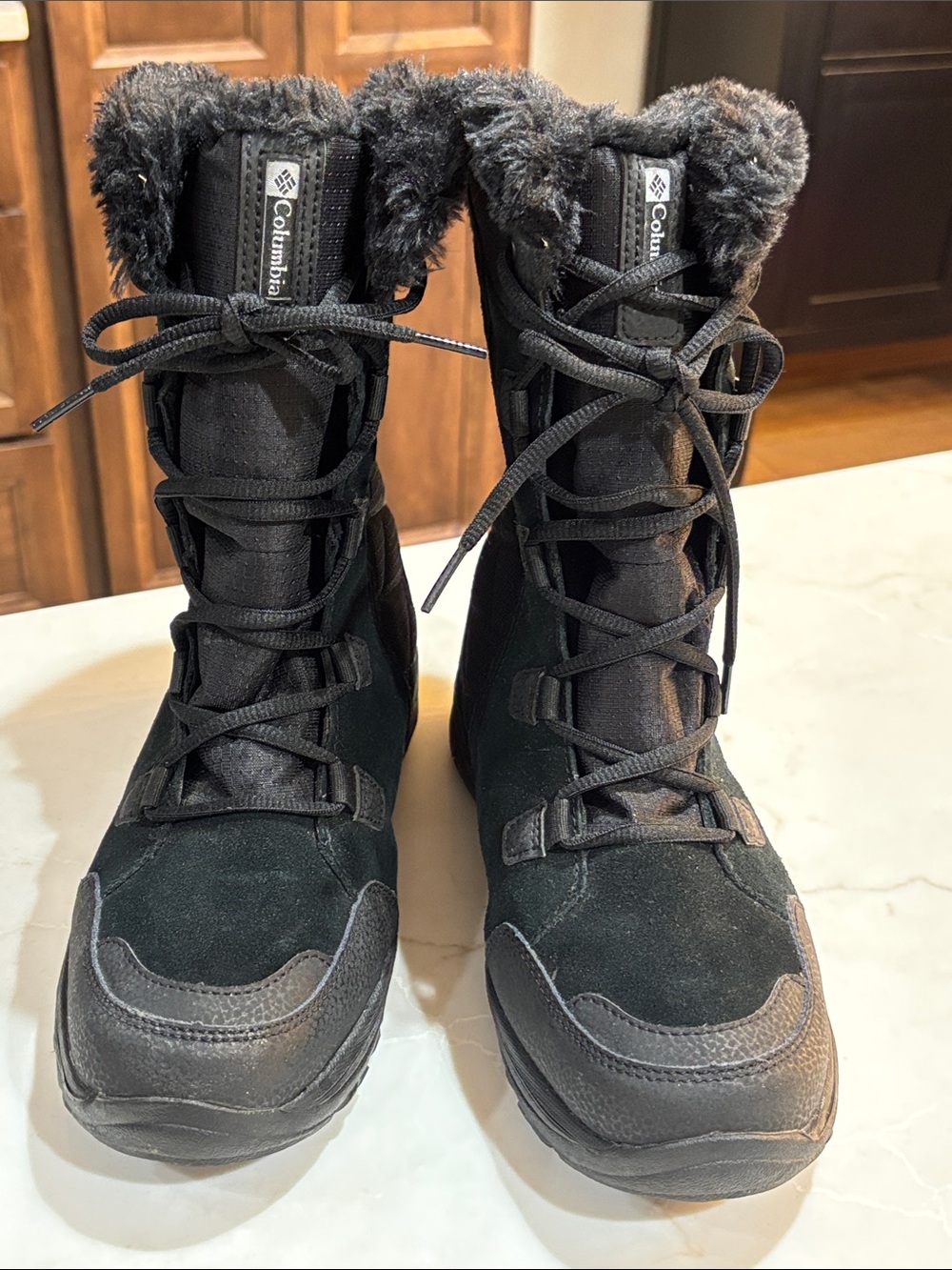 Columbia Ice Maiden II Black Women’s Insulated Lace-Up Winter Boots Size 9